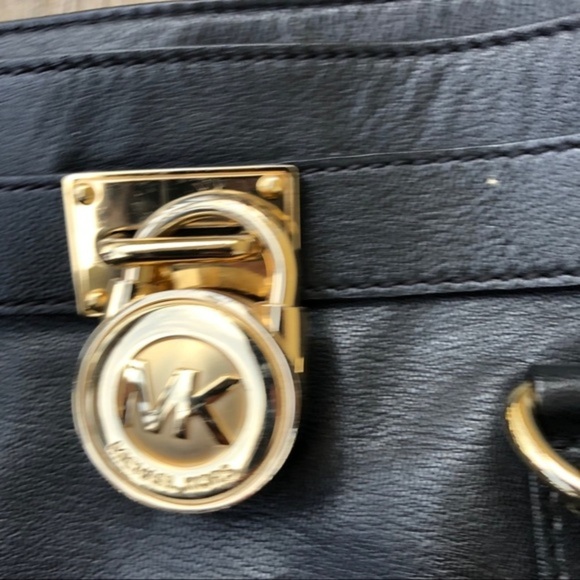 Michael Kors Black Hamilton Medium Bag - Picture 3 of 12